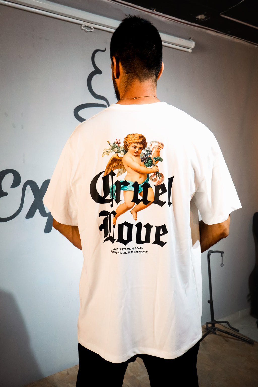 Camiseta Oversize Algodon peruano 250gr / Cruel love - Blanco Hueso