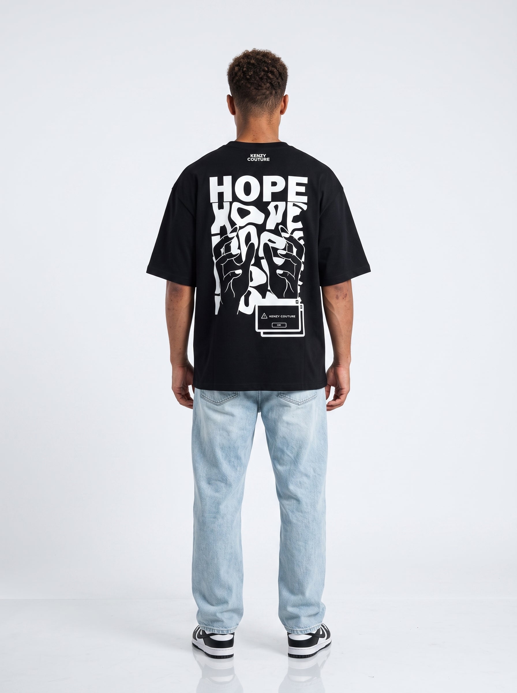 Camiseta Oversize Negra estampado - Hope